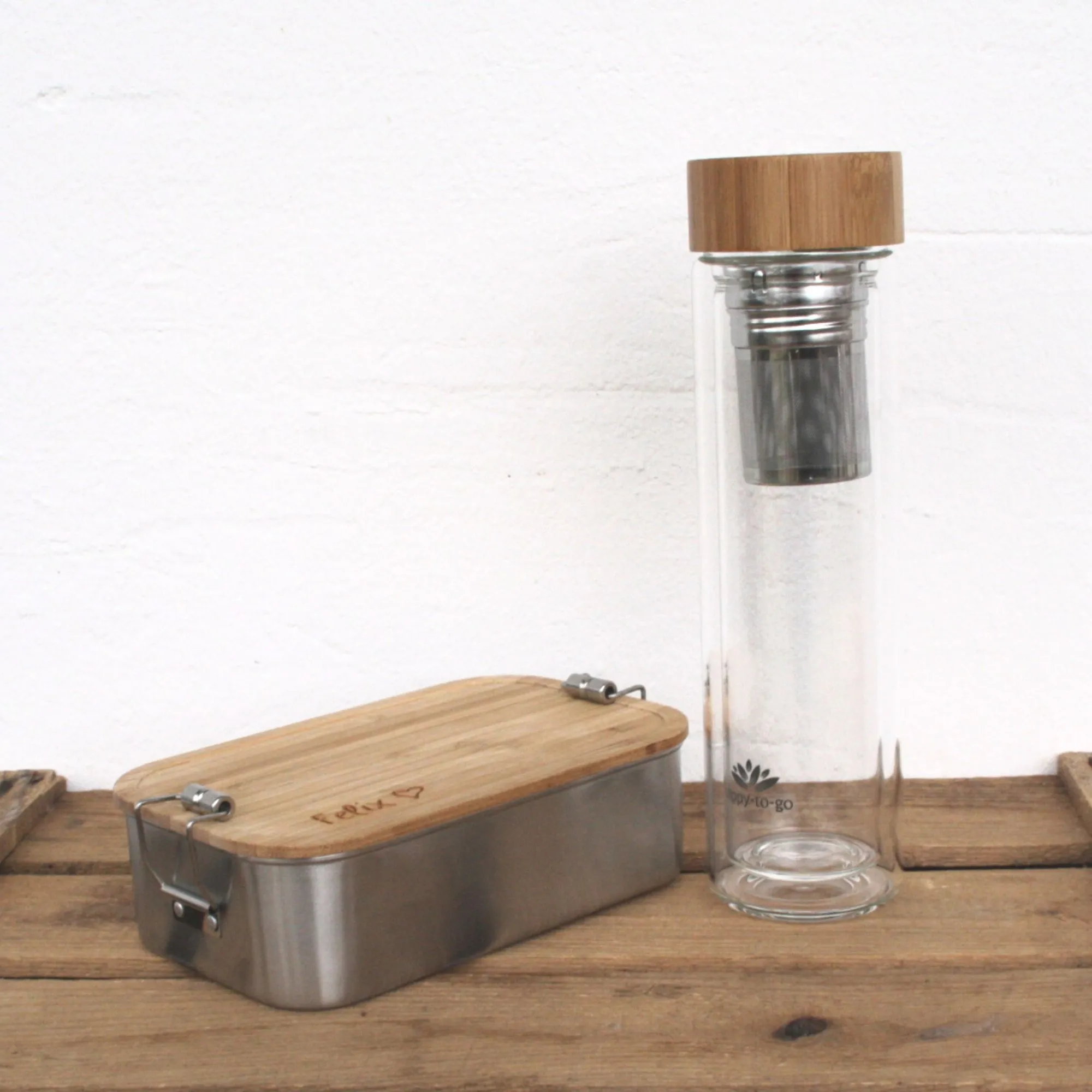 Set für unterwegs - Glasflasche und personalisierte Lunchbox
