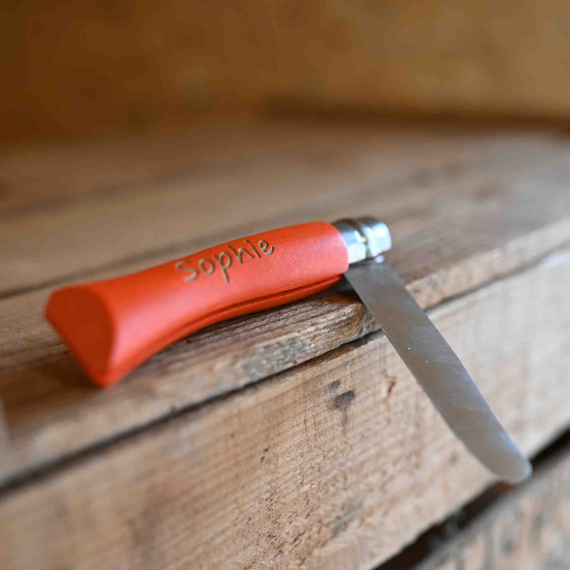 Kindertaschenmesser Opinel mit Wunschnamen in verschiedenen Farben