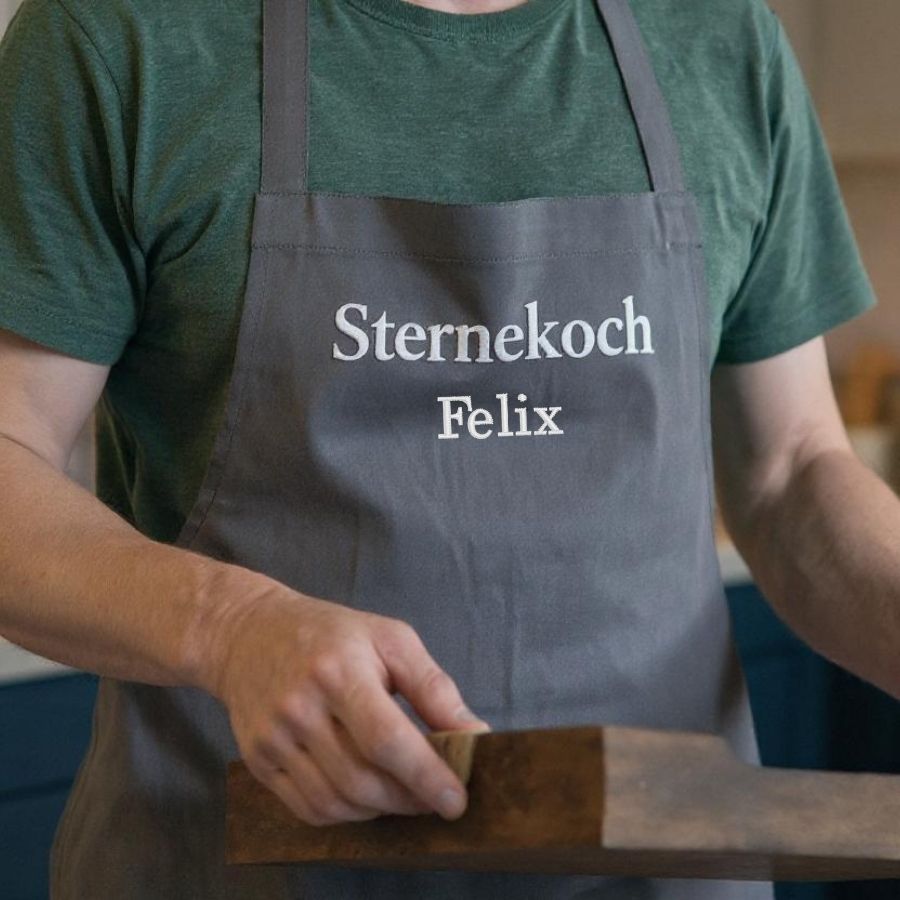 Schürze mit Namen individuell bestickt Person, Schürze, Kleidung